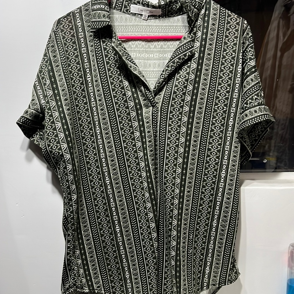 Eden Olivia Womens Top Blouse Green and white